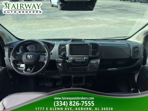 Used 2023 RAM ProMaster 2500 image 12