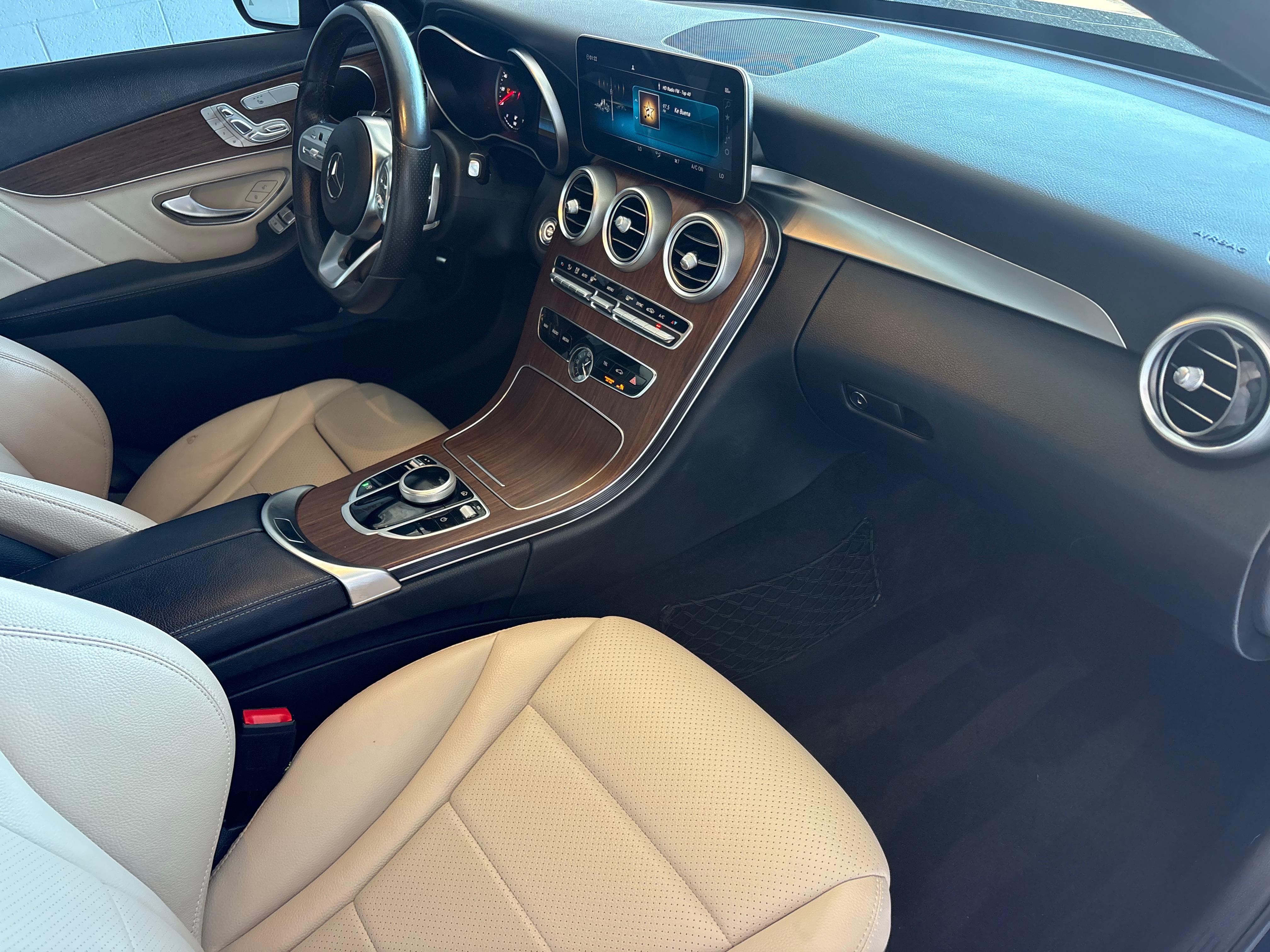Used 2020 Mercedes-Benz C 300 Sedan image 22