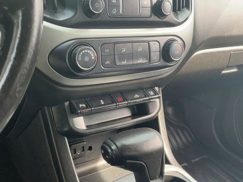 Used 2020 Chevrolet Colorado LT w/ Safety Package RWD image 25