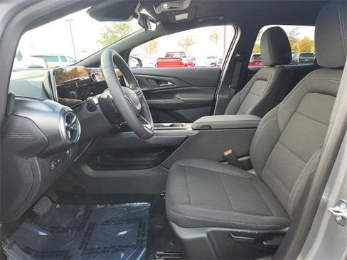 New 2026 Chevrolet Equinox EV LT image 5