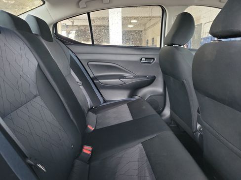 Used 2024 Nissan Versa SV FWD image 7