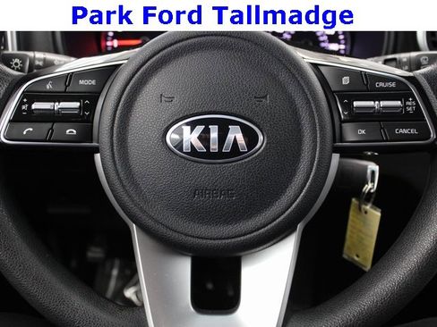 Used 2020 Kia Sportage LX image 14