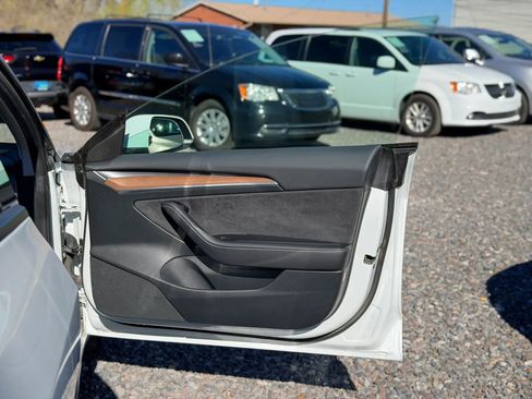 Used 2023 Tesla Model 3 Long Range image 10