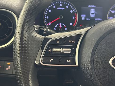 Used 2020 Kia Forte GT-Line image 27