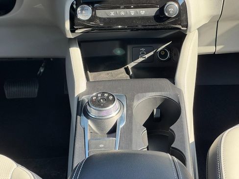 New 2026 Ford Escape Platinum w/ Equipment Group 601A image 9