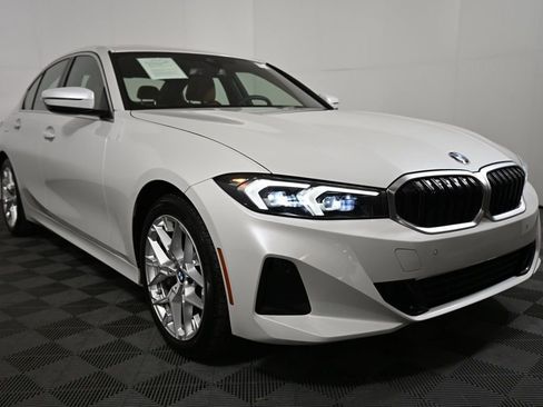 Certified 2025 BMW 330i Sedan w/ Convenience Package image 3