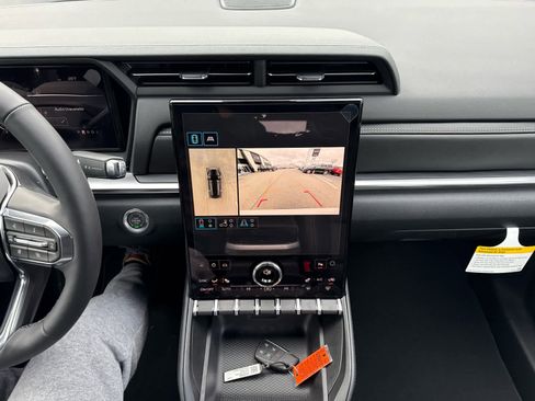 New 2026 GMC Terrain Elevation w/ Elevation Premium Package image 21