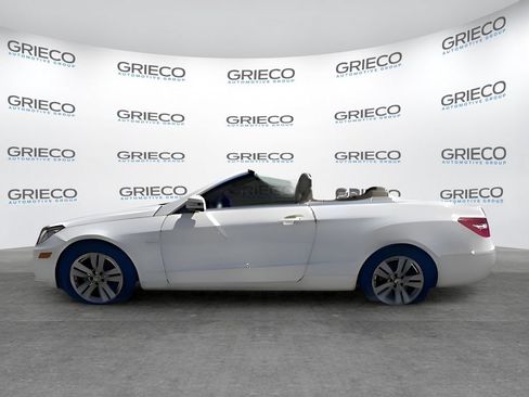 Used 2012 Mercedes-Benz E 350 Cabriolet image 2