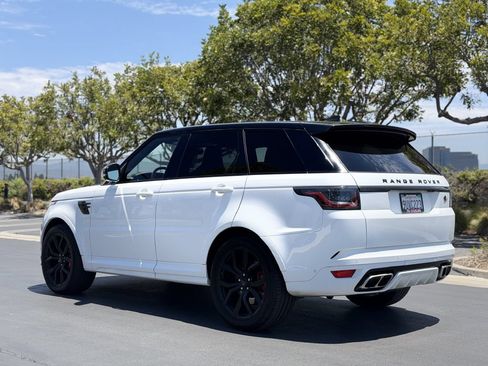Used 2018 Land Rover Range Rover Sport SVR AWD/4WD image 6