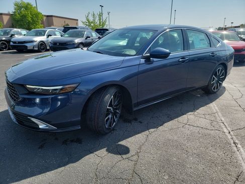 New 2026 Honda Accord Touring image 3