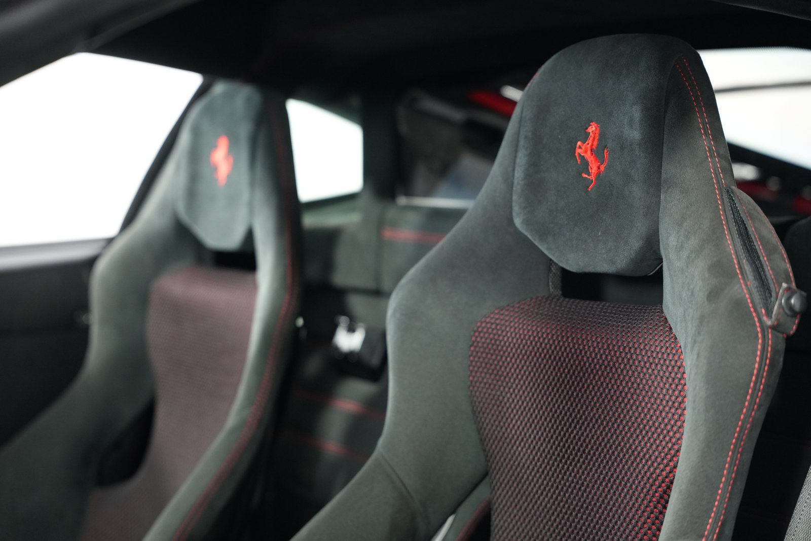 Used 2009 Ferrari F430 Scuderia RWD image 39