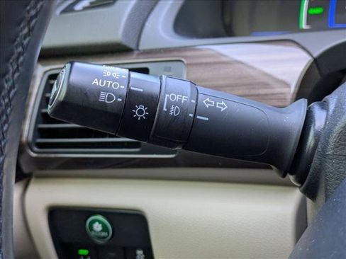 Used 2017 Honda Accord Touring image 7