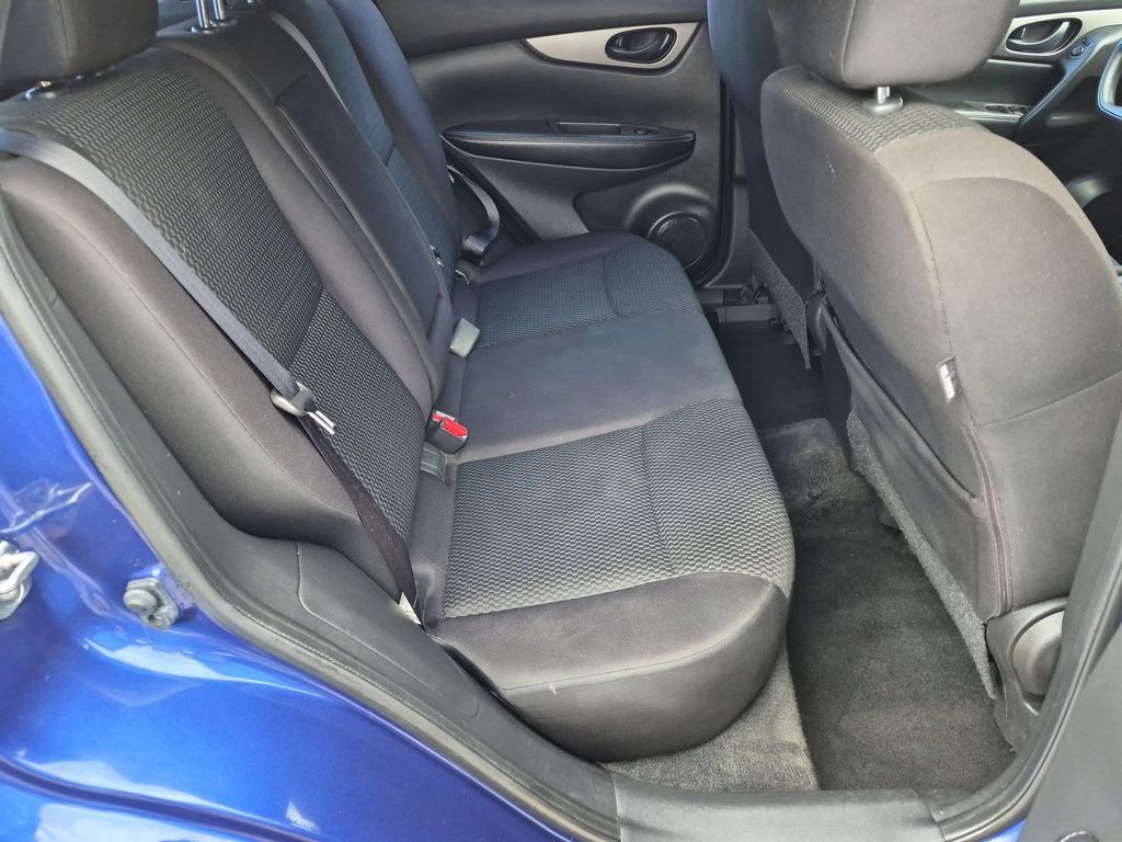 Used 2019 Nissan Rogue Sport S FWD image 17