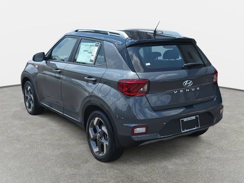 New 2026 Hyundai Venue SEL FWD image 7