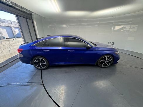 Used 2022 Honda Accord Sport Special Edition image 6