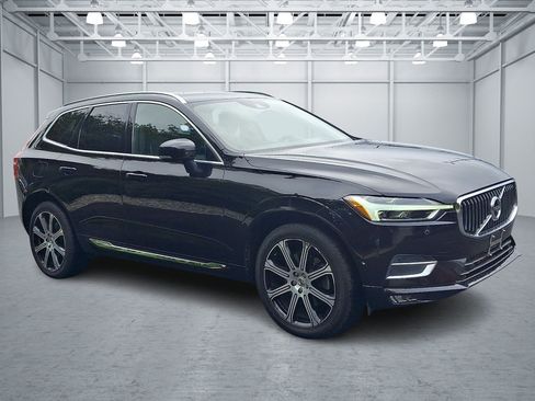 Used 2018 Volvo XC60 T6 Inscription w/ Luxury Seat Package AWD/4WD image 7