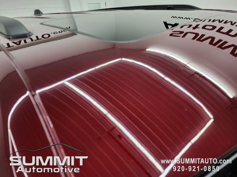 New 2026 Jeep Grand Cherokee Altitude image 4