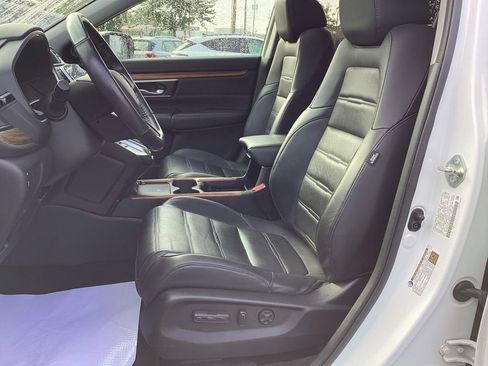 Used 2020 Honda CR-V Touring image 14