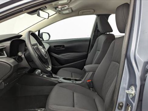 Used 2026 Toyota Corolla LE FWD image 13