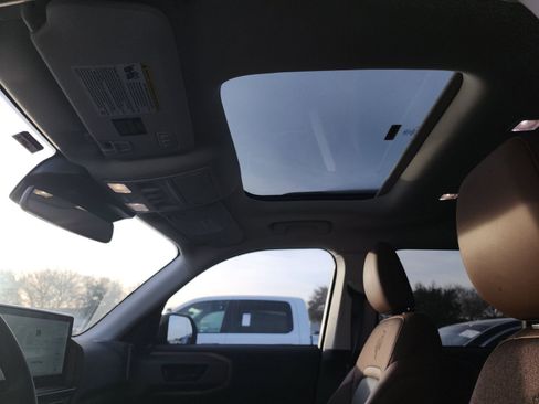 Used 2025 Ford Bronco Sport Outer Banks w/ Outer Banks Tech Package+ image 6