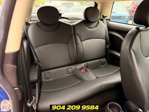 Used 2013 MINI Cooper Hardtop FWD image 32