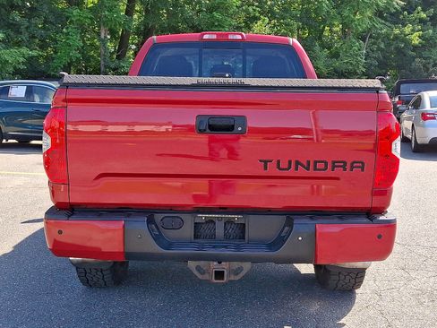 Used 2016 Toyota Tundra Limited w/ Limited Premium Package AWD/4WD image 5