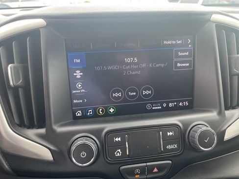 Used 2024 GMC Terrain SLT FWD image 13