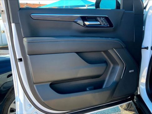 New 2026 Chevrolet Tahoe Premier RWD image 10