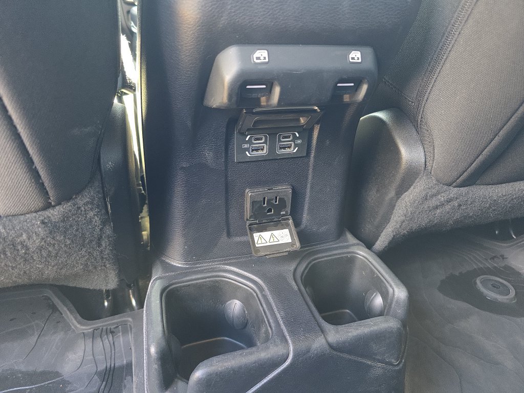 Used 2022 Jeep Gladiator Sport AWD/4WD image 40