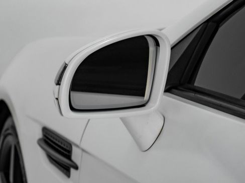 Used 2014 Mercedes-Benz SLK 250 image 36