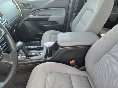 Used 2021 Chevrolet Colorado W/T w/ WT Convenience Package image 15