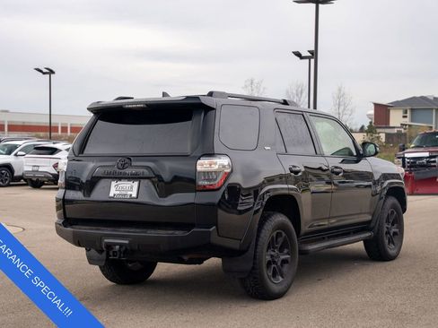 Used 2023 Toyota 4Runner SR5 Premium image 7