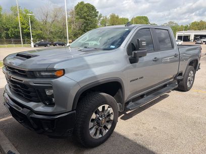 Used 2024 Chevrolet Silverado 2500 Custom w/ Custom Value Package