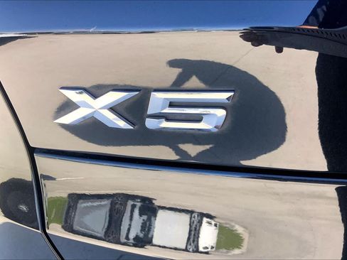 Used 2024 BMW X5 xDrive40i w/ Premium Package AWD/4WD image 30