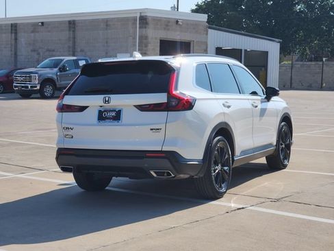 Used 2025 Honda CR-V Sport Touring image 14