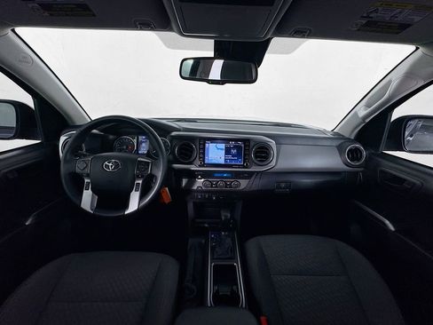 Used 2022 Toyota Tacoma SR5 image 39