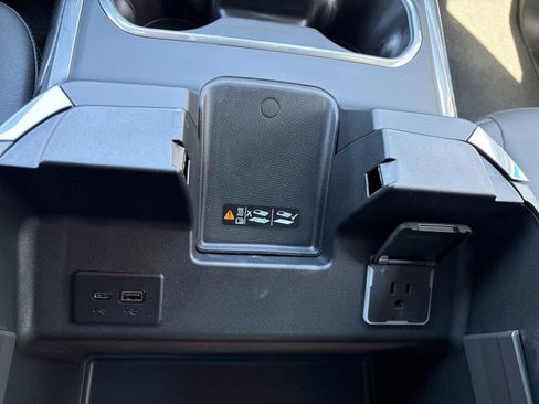 Used 2026 Chevrolet Silverado 3500 LTZ AWD/4WD image 18