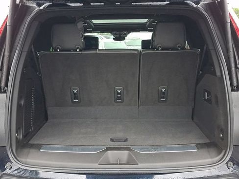 Used 2023 Cadillac Escalade Sport Platinum AWD/4WD image 28