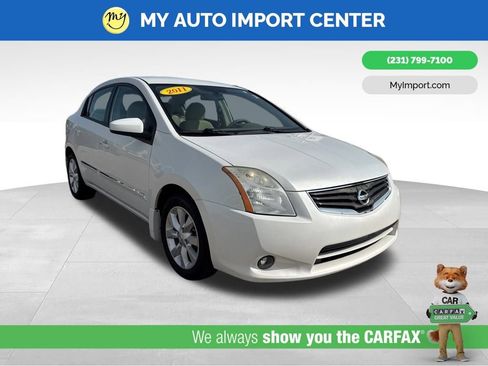 Used 2011 Nissan Sentra 2.0 SL w/ Navigation Pkg image 1