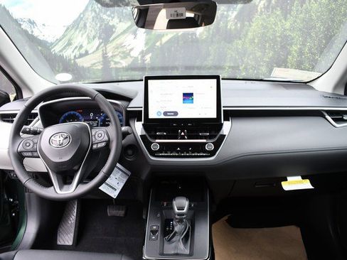 New 2026 Toyota Corolla Cross XLE image 9