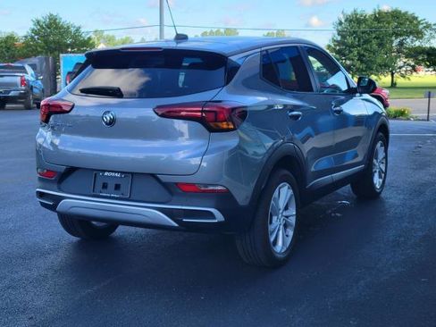 Used 2023 Buick Encore GX Preferred w/ Cold Weather Comfort Package FWD image 4