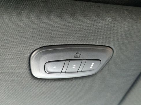 Used 2022 RAM 1500 Laramie w/ Sport Appearance Package AWD/4WD image 24