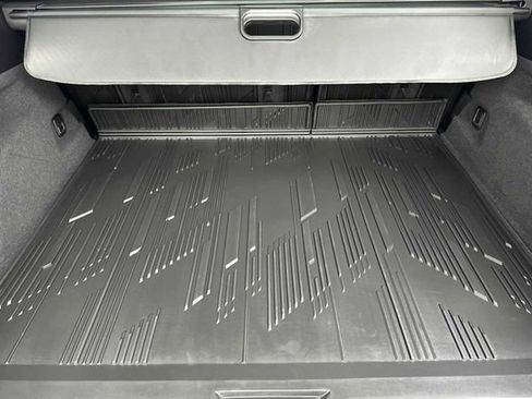 Certified 2025 Cadillac Lyriq Luxury w/ LPO, Floor Liner Package image 15