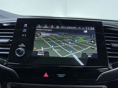 Used 2021 Honda Pilot Touring image 22