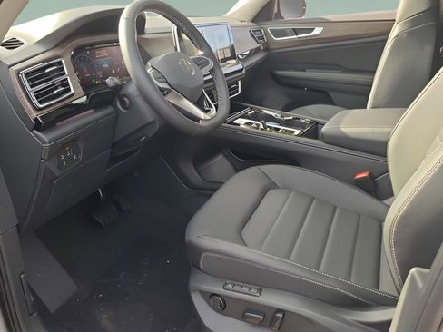 New 2026 Volkswagen Atlas SEL AWD/4WD image 11