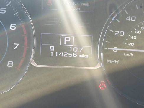 Used 2017 Subaru Forester 2.5i Touring image 9