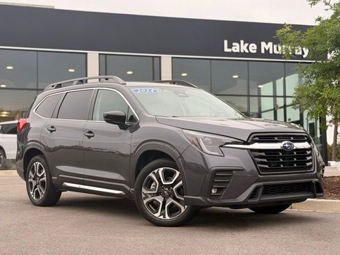 Used 2024 Subaru Ascent Limited AWD/4WD image 1