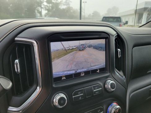 Used 2021 GMC Sierra 1500 AT4 image 23