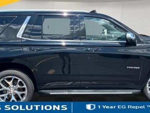 Used 2021 Chevrolet Tahoe Premier w/ Premium Package AWD/4WD image 5