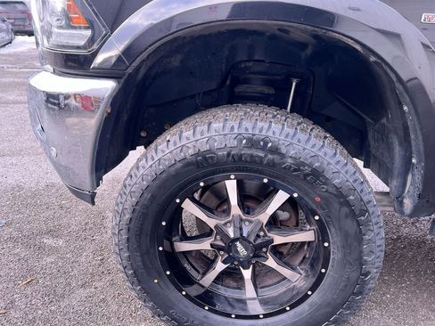 Used 2018 RAM 2500 Laramie AWD/4WD image 10